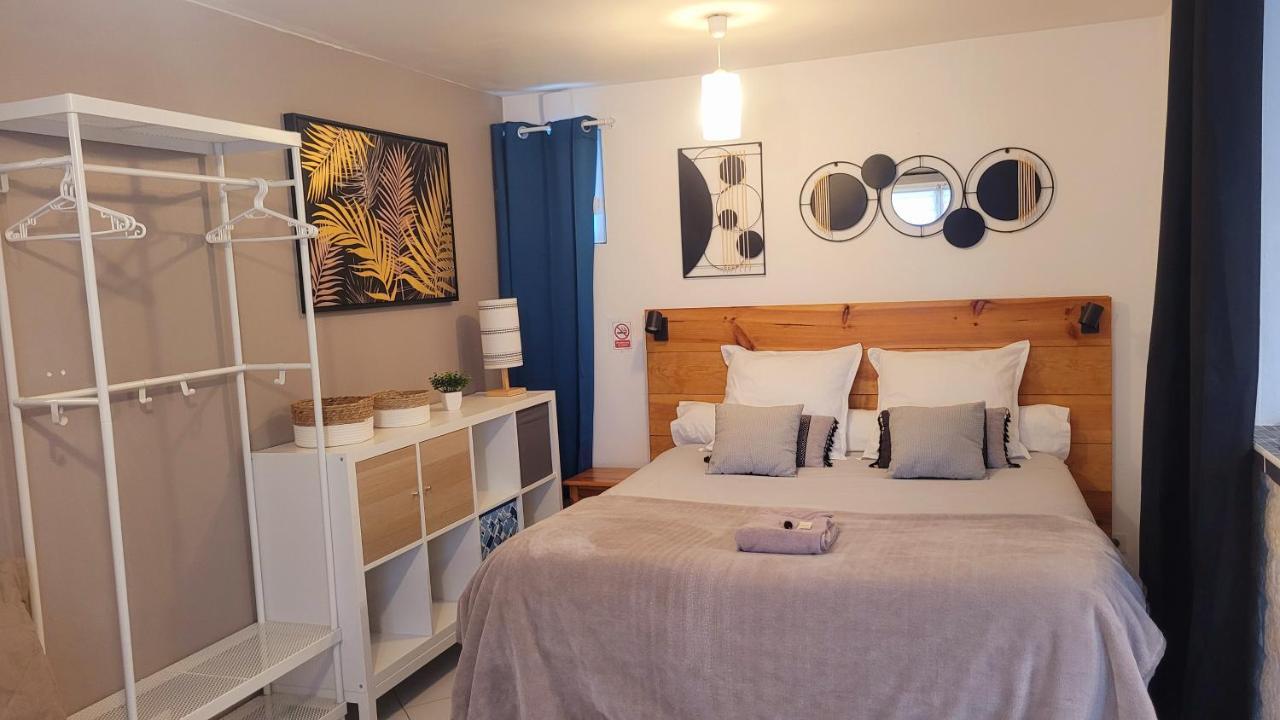 Ravissant Studio Prive 2 Pieces "Le Cosy" Tout Equipe Monchy-Saint-Eloi ภายนอก รูปภาพ